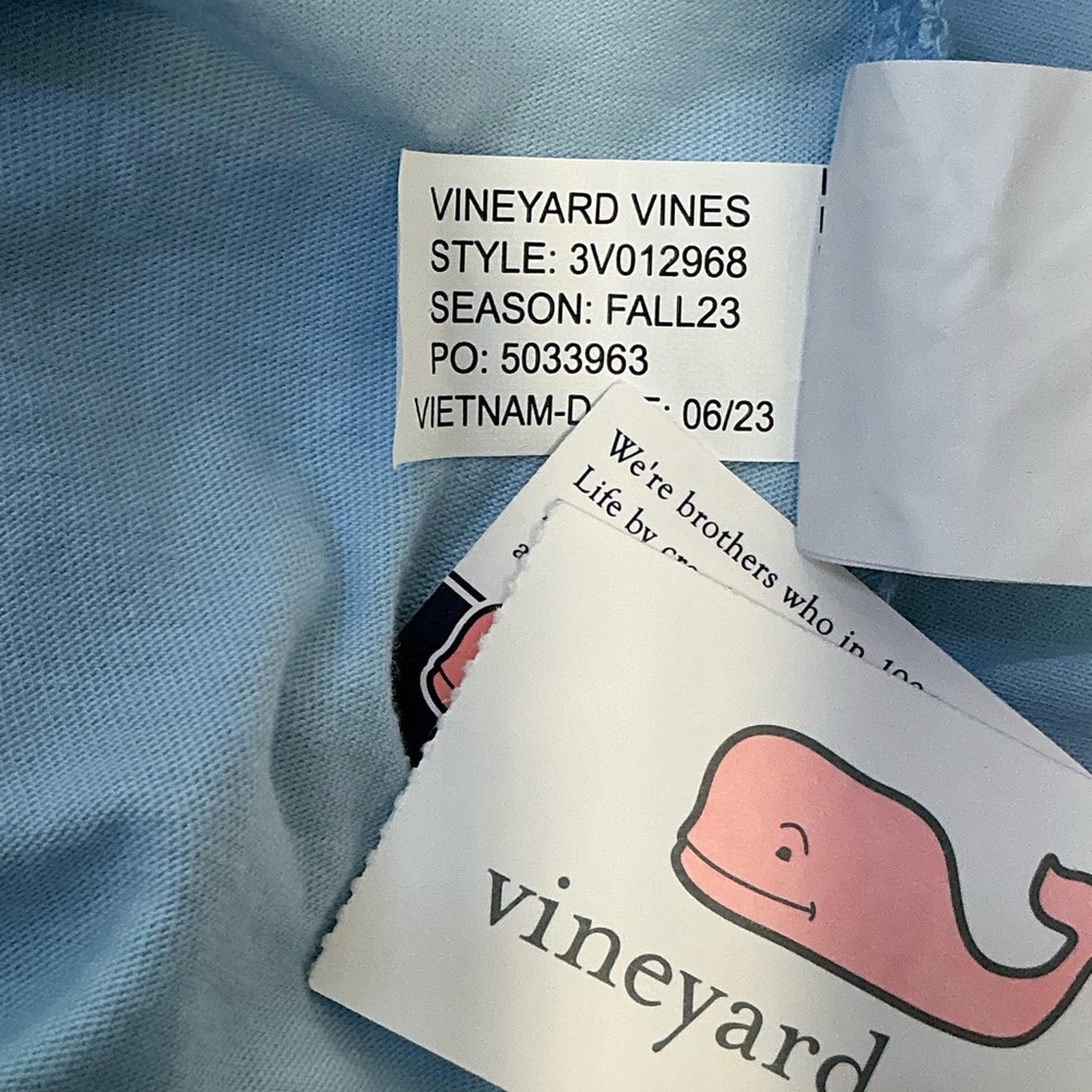 Vineyard Vines Kids Nutcracker Whale Long Sleeve Pocket Tee Blue Boys Size 6 NWT - Picture 9 of 16